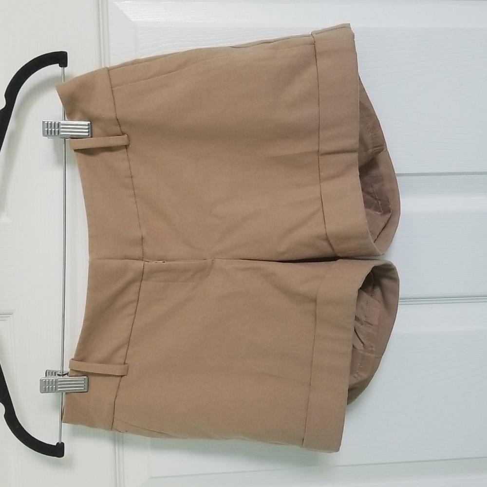 The Limited Light brown shorts Size: 4